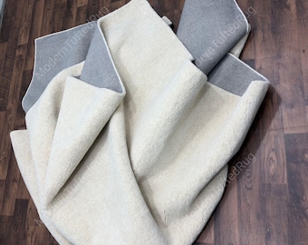 Hand Tufted Beige Wool Rug: Modern Solid Area Rug for Sofa Room