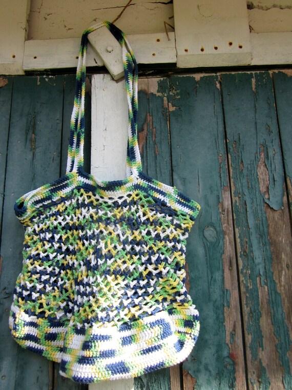 Items similar to Jumbo Crochet Beach Bag in Variegated White, Blue ...
