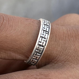 Silver Swastik Pattern Ring, Sacred Hindu Symbol, Traditional Ethnic Jewelry