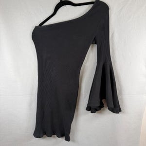 Free People FP Beach Top Womens M Black One Shoulder Bell Sleeve Ribbed Knit image 7