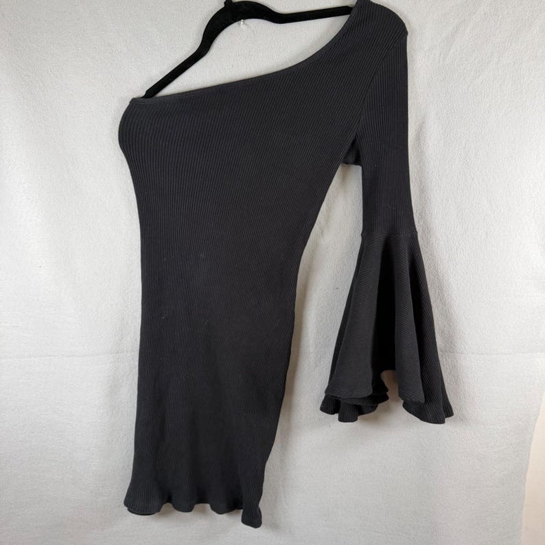 Free People FP Beach Top Womens M Black One Shoulder Bell Sleeve Ribbed Knit image 7
