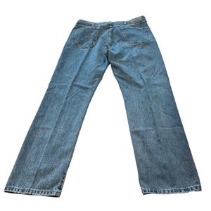 Wrangler Jeans Mens 36x31 Blue Hero Authentic Straight Leg Denim Everyday Casual imagem 3