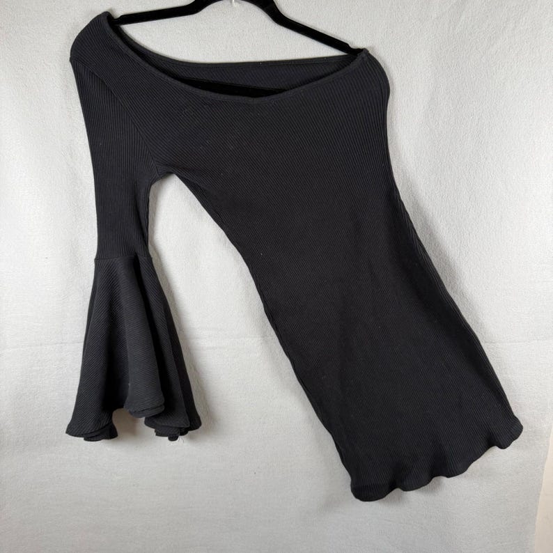 Free People FP Beach Top Womens M Black One Shoulder Bell Sleeve Ribbed Knit image 2