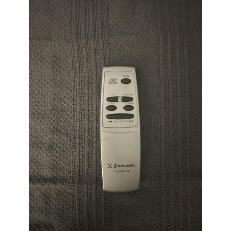 OEM Emerson 706-E1130LW-02 Audio System CD Player Stereo Remote Control image 1
