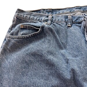 Wrangler Jeans Mens 44x30 Blue Authentic Relaxed Straight Leg 100Cotton 97601VR image 11