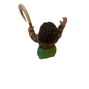 Figura de acción de Moana Maui de Disney Store con anzuelo imagen 2