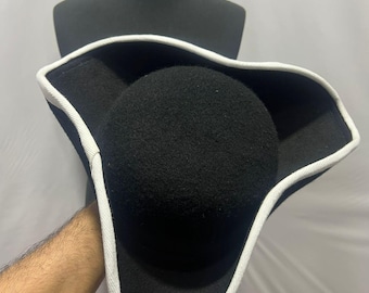 charges of 2 tricorn hats