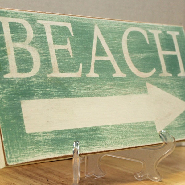 Distressed Beach Sign