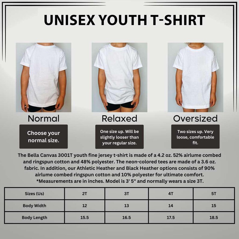 Puede incluir: Camiseta unisex blanca para ni&ntilde;os con gu&iacute;a de tallas. La imagen muestra a tres ni&ntilde;os usando la camiseta en diferentes estilos: normal, relajado y extragrande. Incluye medidas de ancho y largo del cuerpo en cm para tallas 2T a 5T.