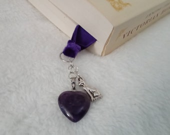 Clara's Cat Bookmark with Velvet Ribbon (amethyst heart and purple ribbon)