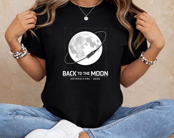 Artemis II : chemise Retour sur la lune | Graphique d'alunissage | époque Artémis ; t-shirt rétro espace | Conception de ventilateur spatial ; Inspiré de la NASA
