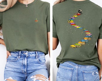 Chemise pour amoureux des livres | T-shirt graphique « Escalier de livres » | Lecteur Bibliothécaire Vêtements