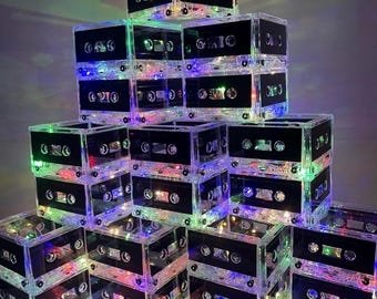 Centros de mesa iluminados con mezcla de cintas de casete para fiestas temáticas de los años 80 y 90, lote de 10