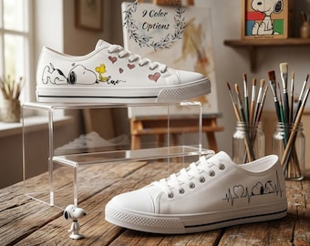 Bestickte Snoopy Sneakers, benutzerdefinierte Snoopy Blumenschuhe, handbestickte High Tops, Snoopy Woodstock Sneakers, personalisiertes Blumengeschenk