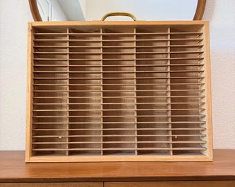 Vintage NAPA Valley Box Company Wooden 48 Slot Media / CD / Audio