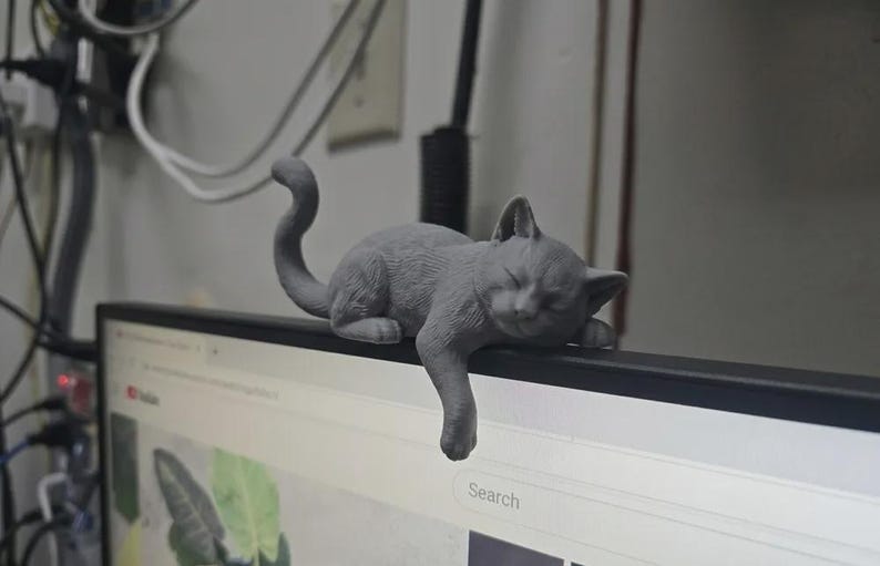 Cat Monitor Topper STL | Sleeping Cat Decor for Computer Monitor, Desk ...