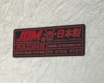 INSIGNIA DE RENDIMIENTO JDM personalizada (roja) para el tablero o el exterior de su automóvil deportivo japonés.