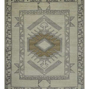 Hand-Knotted Wool Oushak Rug: Beige, Brown, Grey, Modern Indo-Turkish Design
