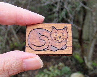 Kitty Cat Side View on Tiny Cherry Wood Tile Pyrography Woodburning