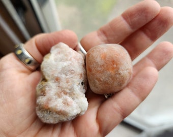 Sunstone Set - 2 Pieces - Raw and Tumbled