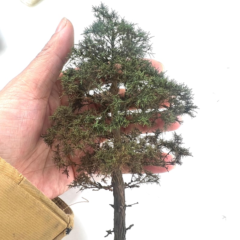 Ultra-realistic Wire Mesh Tree Model, Suitable for All Staircase Models ...