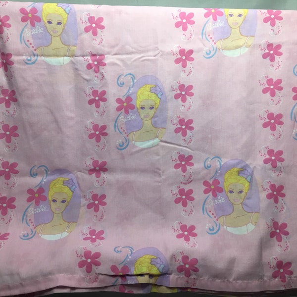 Vintage retro Barbie flat twin sheet, doll, girl, Mattel inc, Barbie Mattel, Barbie doll, retro Barbie, vintage sheet, bedding