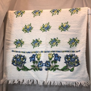 Vintage blue, yellow and green floral bath towel, vintage hand towel, retro, towel, all cotton,