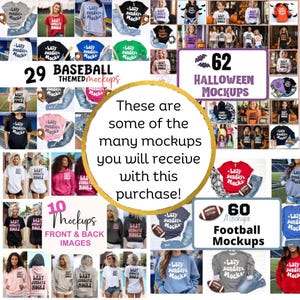 K&ouml;nnte beinhalten: Eine Collage aus Bildern, die verschiedene Mockups f&uuml;r T-Shirts, Hoodies und andere Kleidung zeigen. Die Mockups zeigen verschiedene Designs und Stile, darunter Baseball-, Halloween- und Fu&szlig;ballthemen. Der Text "Dies sind nur einige der vielen Mockups, die Sie mit diesem Kauf erhalten!" wird in einem gro&szlig;en Kreis in der Mitte des Bildes angezeigt.