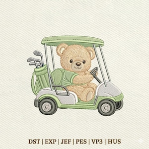 Può includere: Un disegno da ricamo raffigurante un orsacchiotto marrone chiaro seduto su una golf cart verde chiaro. L'orso tiene il volante e una sacca da golf con le mazze è fissata sul retro. Il testo DST, EXP, JEF, PES, VP3, HUS è in basso.