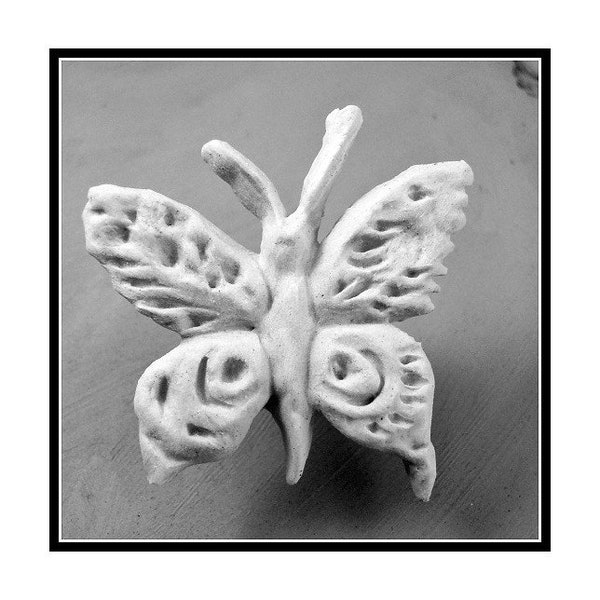 Handcarved  bisque stamp, Butterfly,   for stamping on stoneware clay, polymer clay, metal clay, crafts, and fondart foods ( 68 )