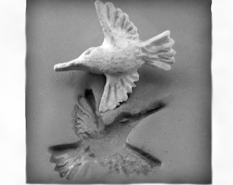 bisque clay  stamp , Humming bird, for stamping on stoneware clay, polymer clay, metal clay, crafts, and fondart foods  - #  38