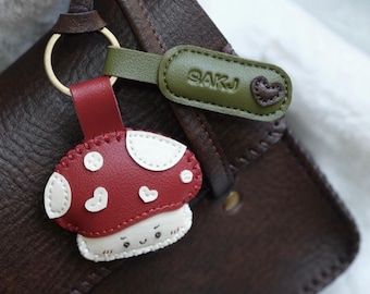 Cute Mushroom Leather Keychain, Handmade Kawaii Toadstool Keyring, Mini Leather Bag Charm, Gift for Her, Nature Lover Accessory