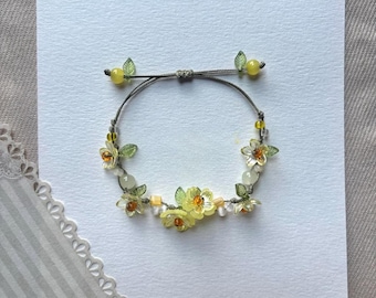 Handmade Flower Beaded Bracelet, Adjustable Floral Cord Bracelet, Nature Inspired Jewelry, Cute Aesthetic Bracelet, Cottagecore Gift for Her