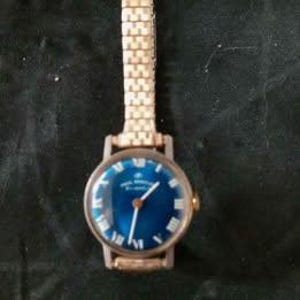 VINTAGE PAUL GARNIER LADIES 21 JEWEL WATCH ROUND WITH BLUE FACE AND SPEIDEL 10KT Paul Garnier Prices - 29 Auction Price Results main image 2