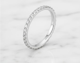 Moissanite Eternity-band, stapelbare sterlingzilveren trouwring