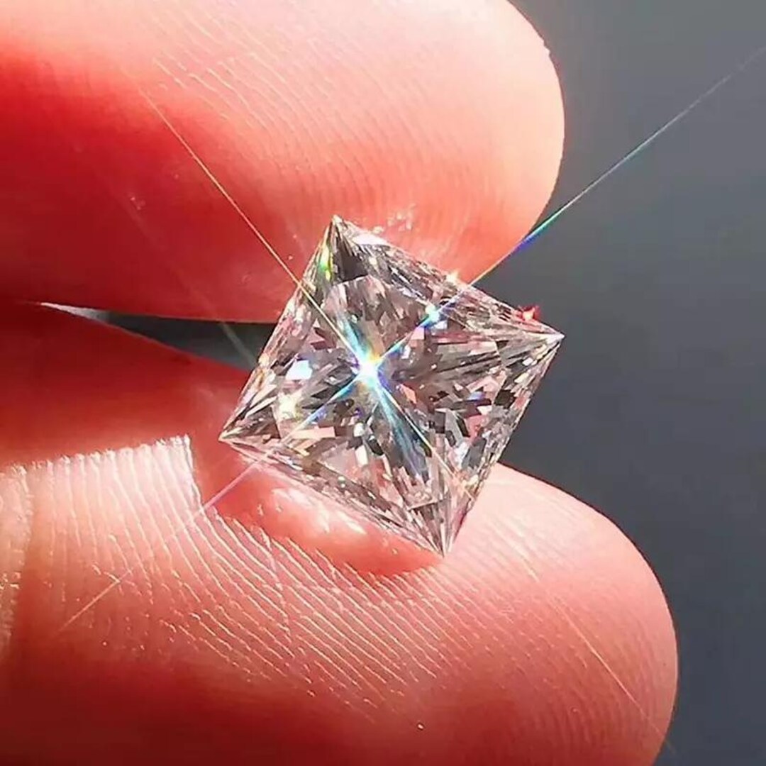6x6 MM Princess Cut Lab Grown Diamond for Jewellery Making | GIE ...