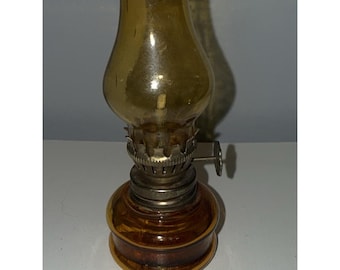 Vintage Mini Bernsteinglas Öl / Petroleum Hurrikanlampe-Made in Hong Kong