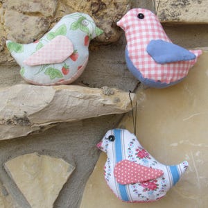 Hand Sewn Patchwork Bird Ornament: Cotton Floral Plush Toy