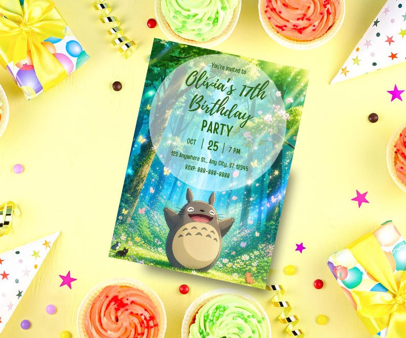 Może przedstawiać: Zaproszenie na przyjęcie urodzinowe z leśną scenerią i postacią z kresk&oacute;wki. Na zaproszeniu widnieje napis "Olivia's 17th Birthday Party" ze szczeg&oacute;łami daty i godziny. Obraz otoczony jest babeczkami, prezentami i dekoracjami imprezowymi.