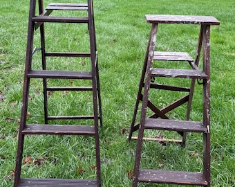 Vintage Step Ladder 4 or  5 steps