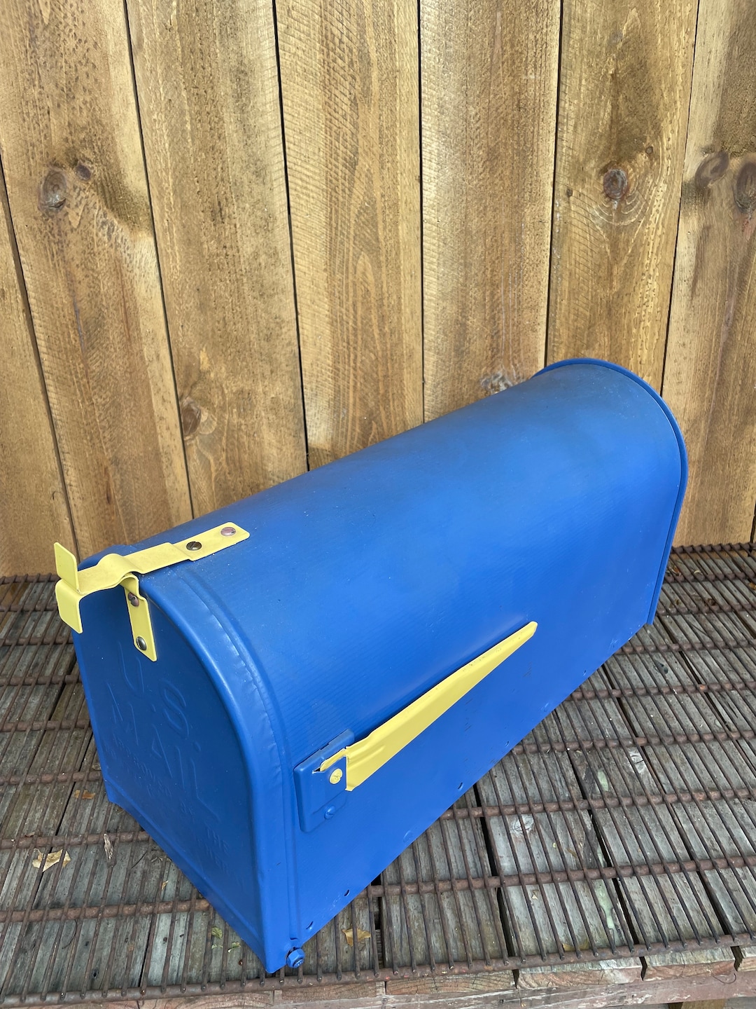 Vintage Mailbox - Etsy