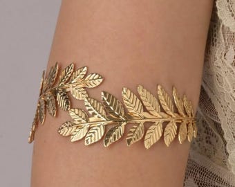 Brazalete superior con hojas de oro - Brazalete de diosa griega - Brazalete con diseño en espiral - Joyería nupcial bohemia ajustable - Accesorio de disfraz con hojas de laurel