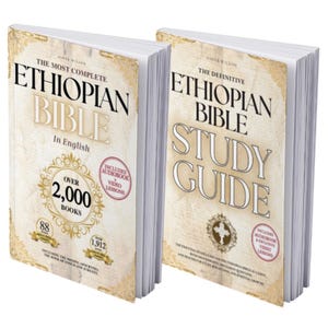 Op de afbeelding: Twee paperbacks van Asher Wilson. De eerste is getiteld The Most Complete Ethiopian Bible In English, met tekst over meer dan 2.000 boeken, 88 boeken en 1.912 boeken. De tweede is The Definitive Ethiopian Bible Study Guide.
