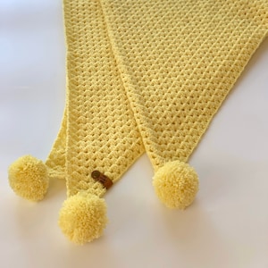 Crochet scarf, handmade crocheted wrap, Modern shawl, Mother&#39;s day gift, crochet accessories, crochet shawl, READY TO SHIP