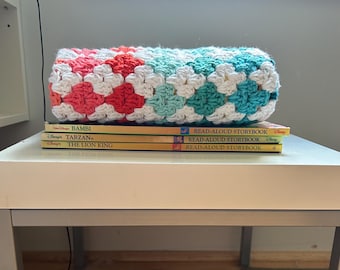 Handmade crochet baby blanket, Crochet baby blanket, Nursery decor, new born baby, READY TO SHIP