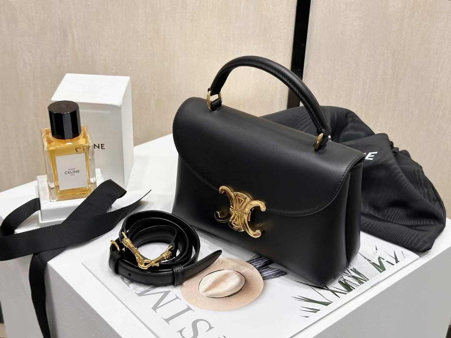 MiuMiu ヴィンテージ 希少 ボディバッグ Miu miu vintage bag - Etsy 日本