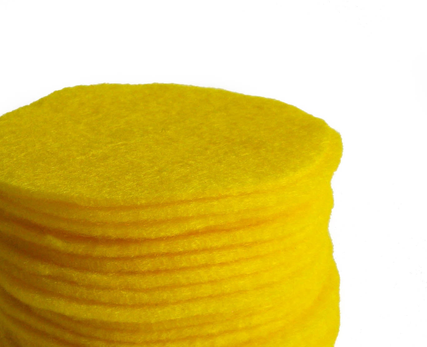  tBesme Adhesive Felt Circles  1 Inch Yellow Felt Circles Felt  Pads for DIY and Sewing Handcraft (100 Count, Yellow)