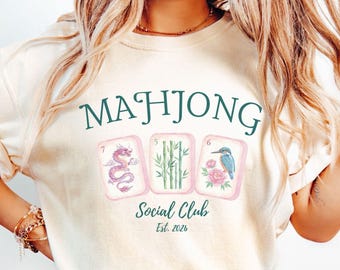 Camiseta del Club Social de Mahjong, Camiseta de Mahjong con Año de Establecimiento Personalizado, Camiseta de Mahjong con Acuarela de Fichas, Regalo para Jugador de Mahjong, Camiseta Comfort Colors