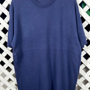 Vintage 1980s - 1990s Hanes Blank Plain Single Stitch Navy Tshirt / 2Xlarge