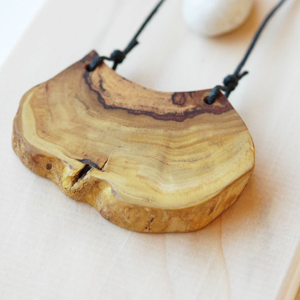 Egzotic wood necklace,eco friendly wooden necklace , pomegranate wood pendant